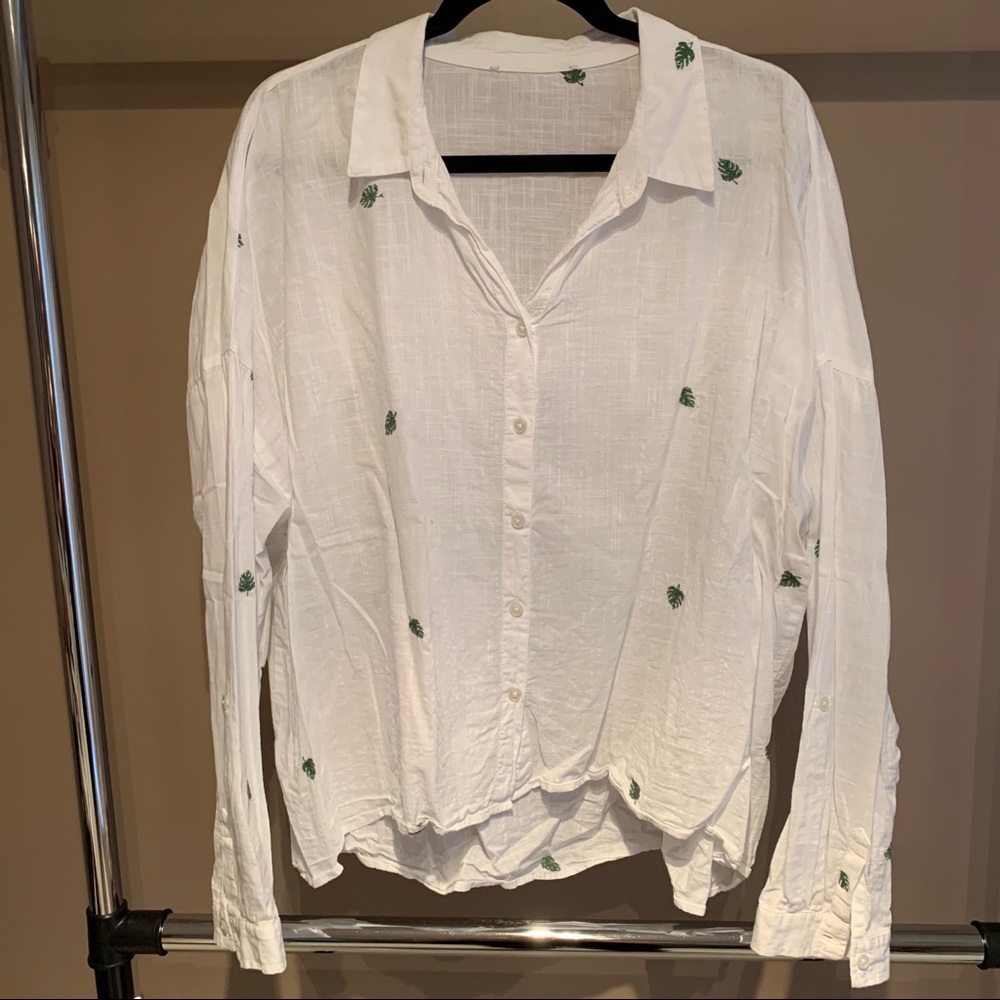 Forever 21+ Patterned Button Down Top - Size 3X